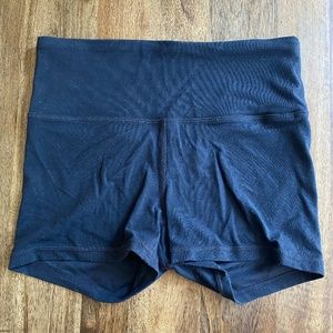 Prana Lana Short